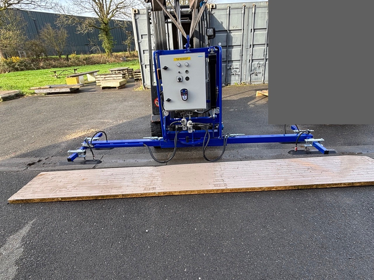Suction Lifter⎮Construction Site and Cemetery⎮1000 kg 