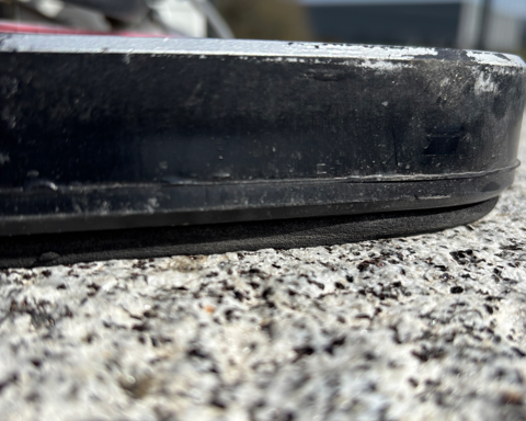 Détail du joint mousse du palonnier à ventouse pierre pour surfaces irrégulières