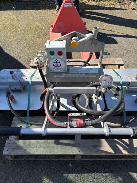 Palonnier à ventouse occasion 800 kg avec 3 ventouses pour levage béton