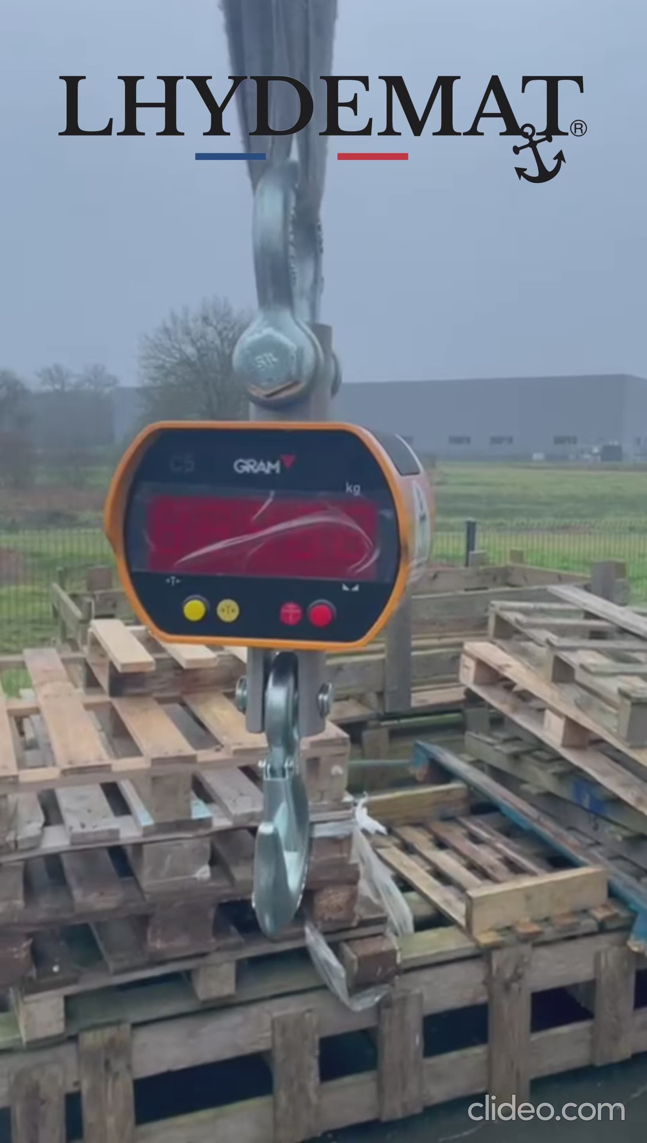 Démonstration d'un peson pour peser des charges lourdes